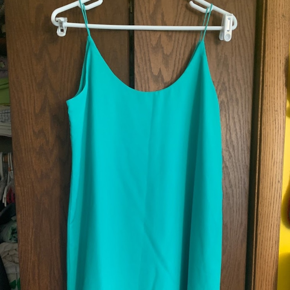 Wedding Guest to Casual Dress - Flow-y